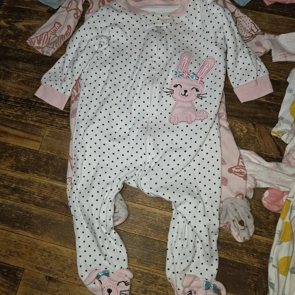 8 Baby Girl Size 6 mo Footed Zip Up One Piece Sleeper Pajama Lot  Bundle Infant